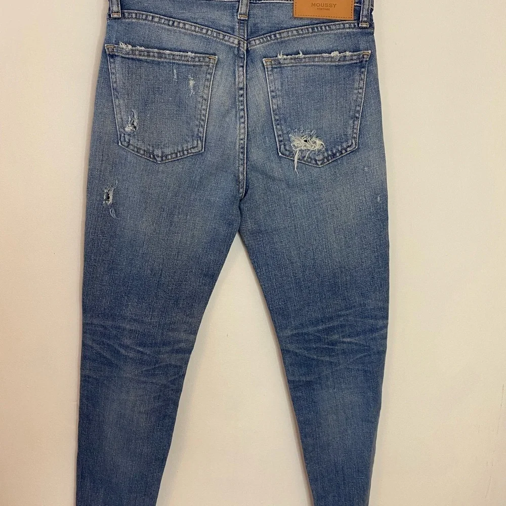NWT Moussy Glendele Ripped Hem Vintage Distressed Jeans - Picture 9 of 10